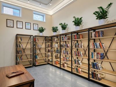 Kulolqo'rg'on Mahalla kutubxonasi